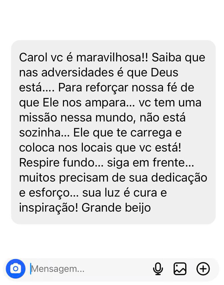 Dra Carolina Meireles