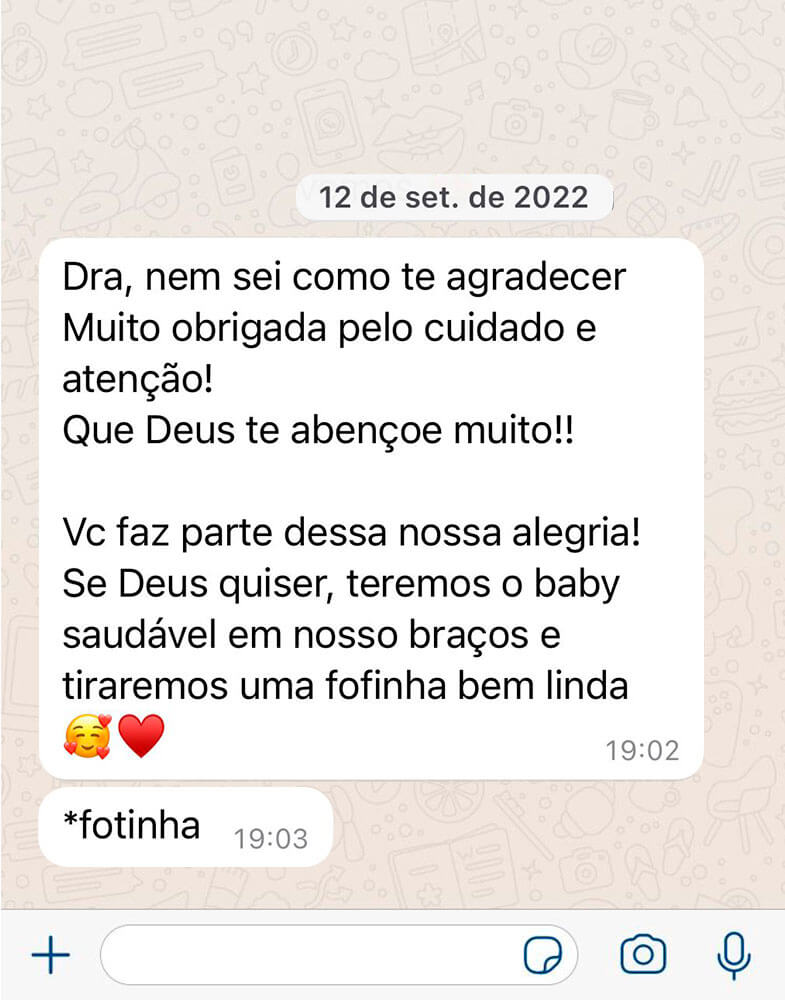 Dra Carolina Meireles