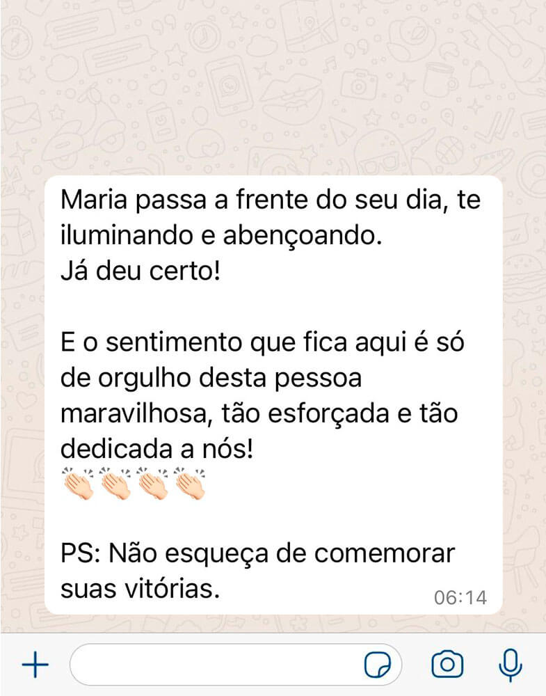 Dra Carolina Meireles